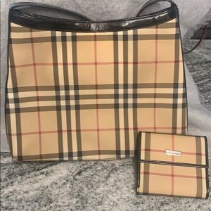 Burberry purse and wallet